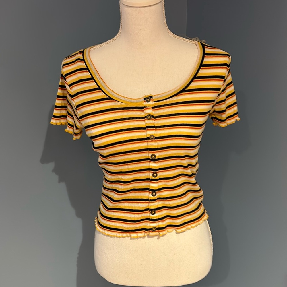 Derek Heart knit shirt